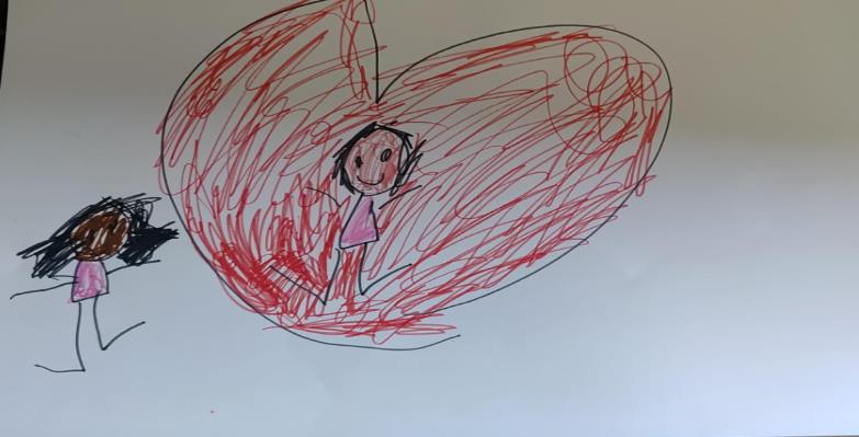 Desenho de uma menina no interior de um coração